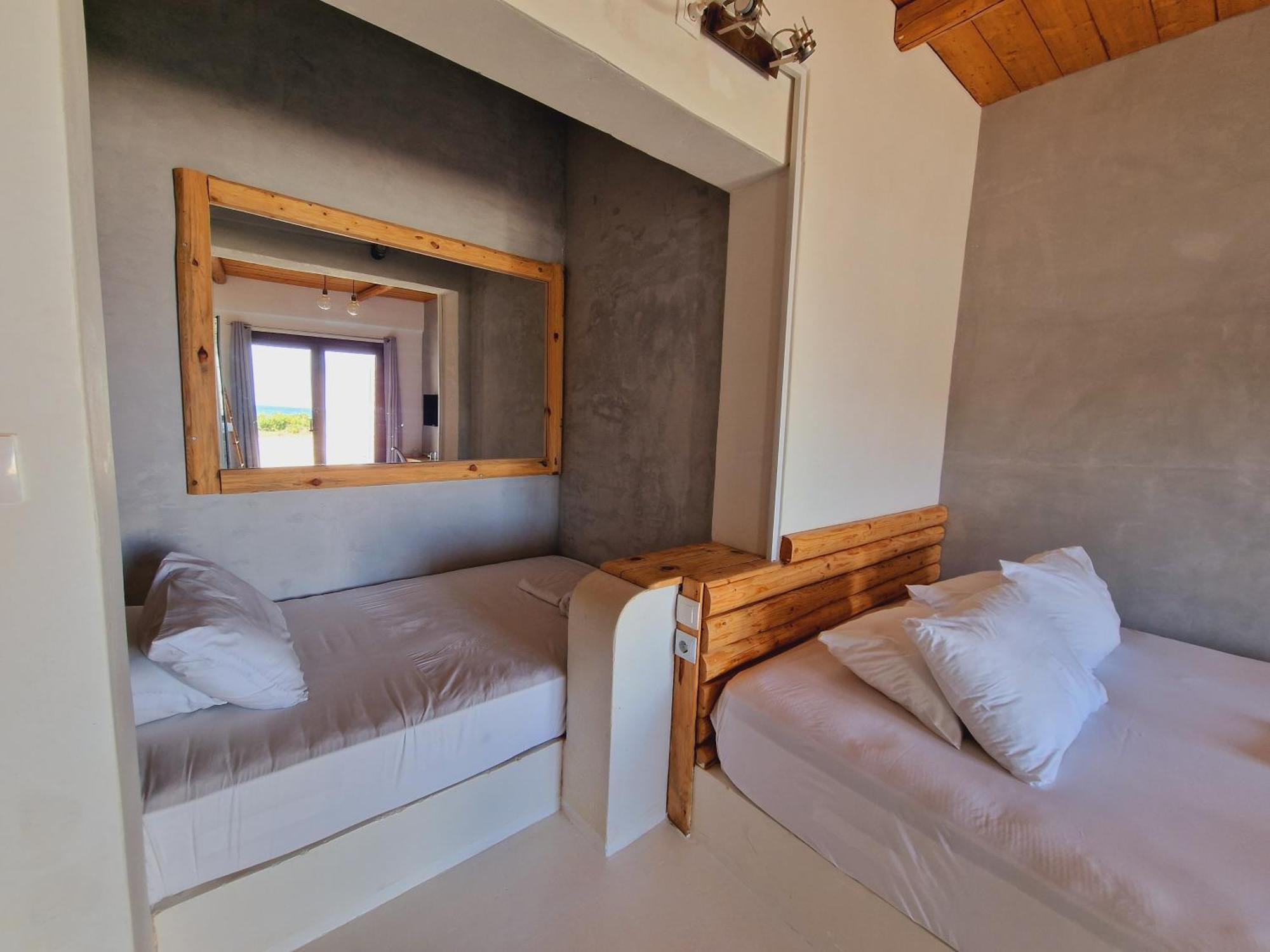 Spathi Suites Cameră foto
