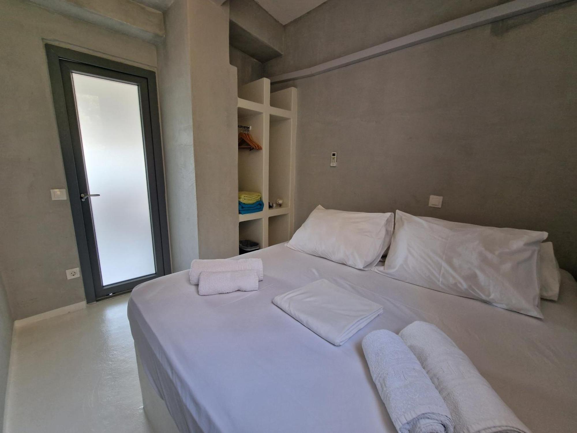 Spathi Suites Cameră foto